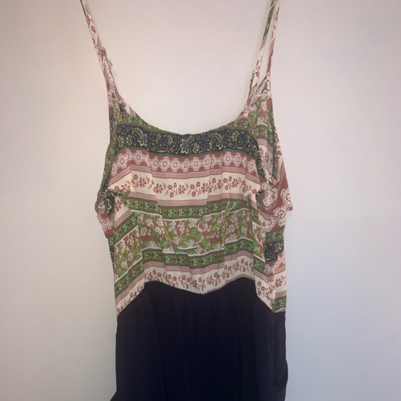 Romper - Picture 3 of 5